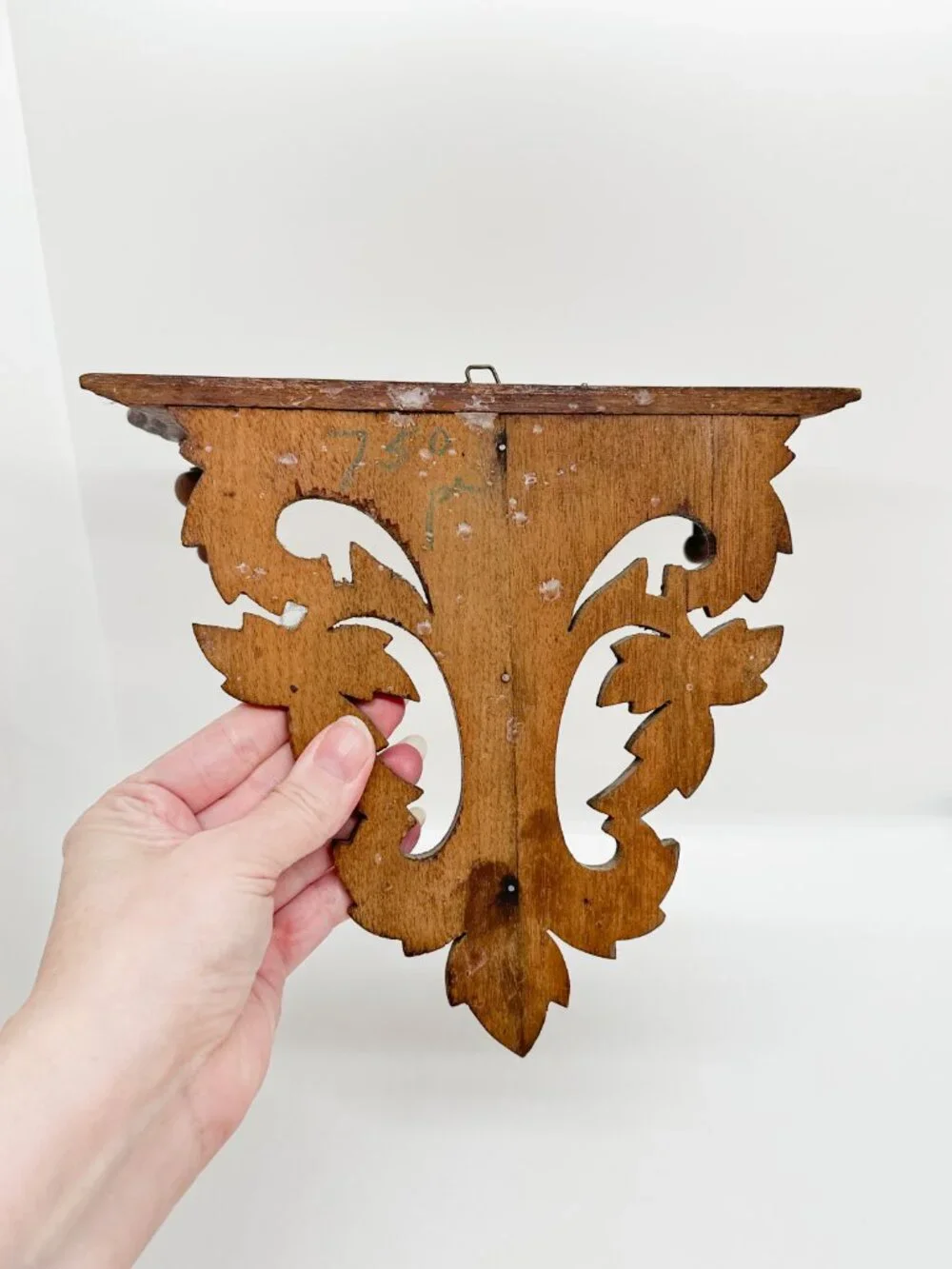 Vintage 70's MCM Wood Carved Wall Shelf Trinket Leaves Retro Cottagecore Nature